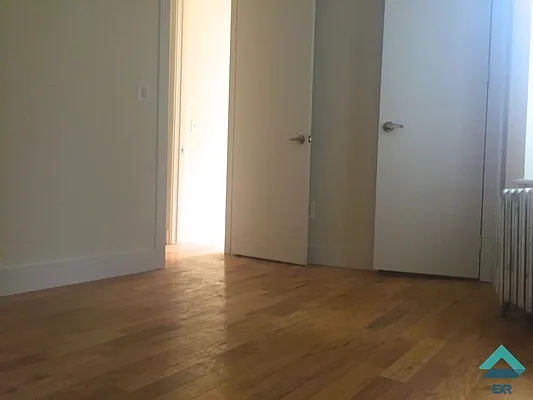 Rented by EXR | media 11