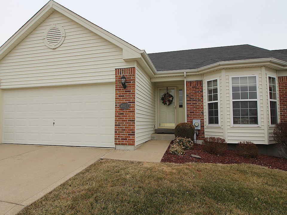 1st image of 4927 Montford Dr