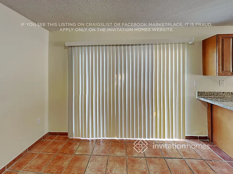 9853 SW 221st St — Photo 7