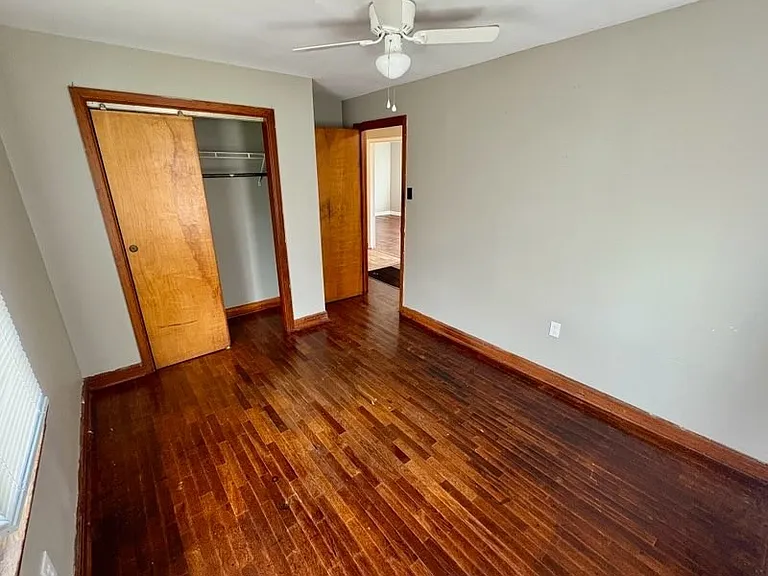 624 Vass Ln — Photo 5