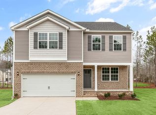 200 Babbling Creek Dr, Youngsville, NC 27596