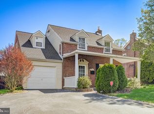 262 W Essex Ave, Lansdowne, PA 19050