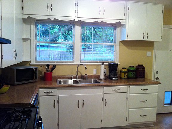 1235 kitchen