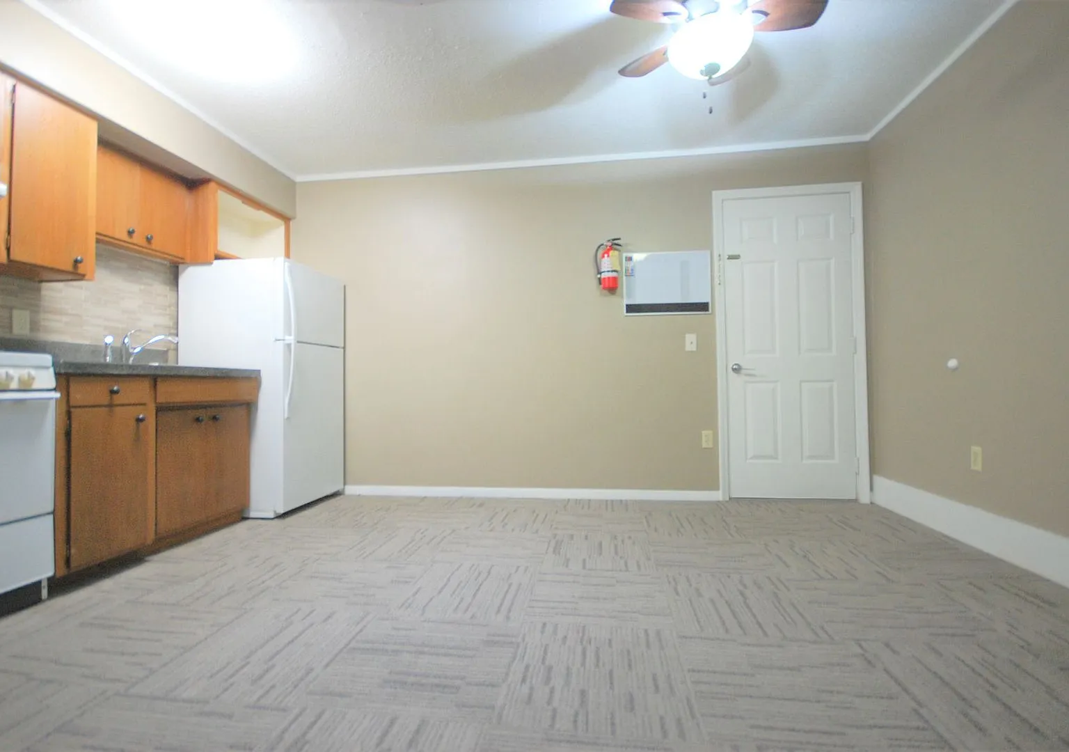815 Story Bldg. Apartments — Photo 2