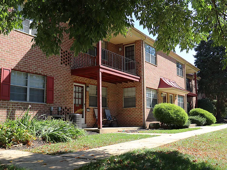 Cedar Glen Apartments — Photo 4