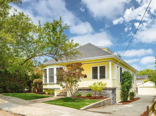 28 West Street, Petaluma, CA 94952