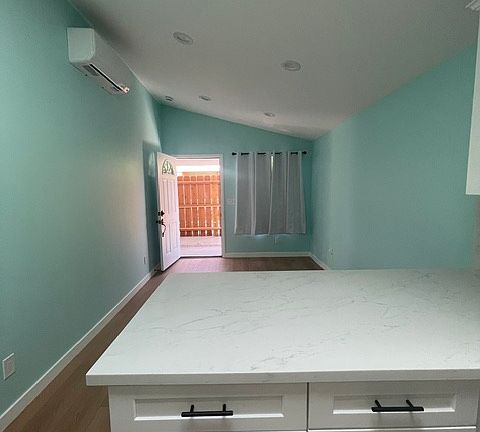 3rd image of 4059 Illinois St #1