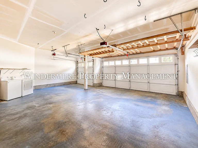 3005 NE Yale Way — Photo 21