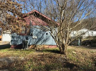 129 Harrison St, Swannanoa, NC 28778