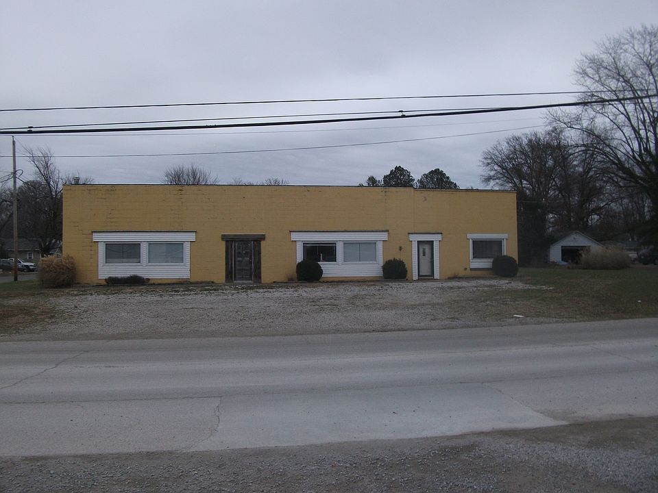 1st image of 1300 S Whittle Ave