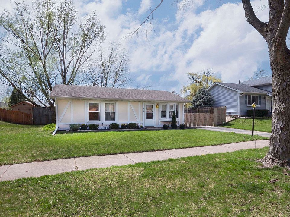 819 Tamms Ln, Bolingbrook, IL 60440 Zillow