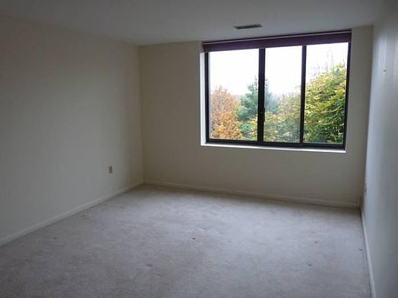 Master Bedroom Daytime