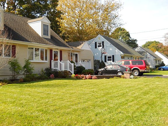 Front Yard-Left View