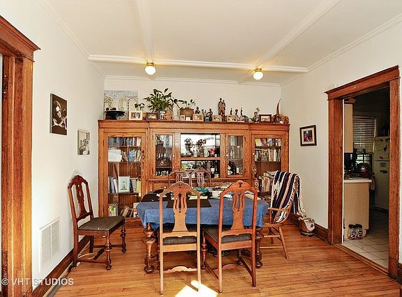 5th image of 2265 W Leland Ave