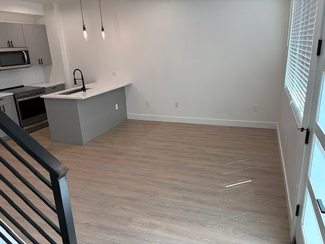 2312 S Delaware St #6 — Photo 6