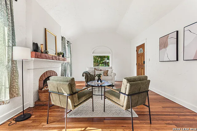 1822 W Magnolia Ave — Photo 10