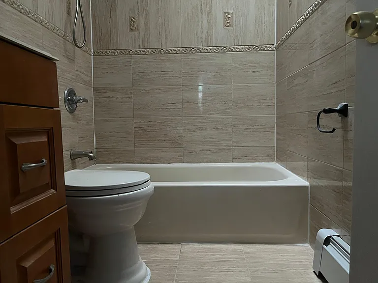 Full bathroom