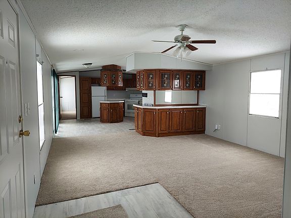 2nd image of 560 Spirit Mountain Dr
