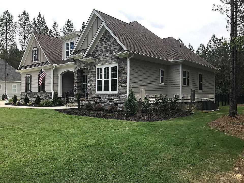 2nd image of 52 Independence Dr