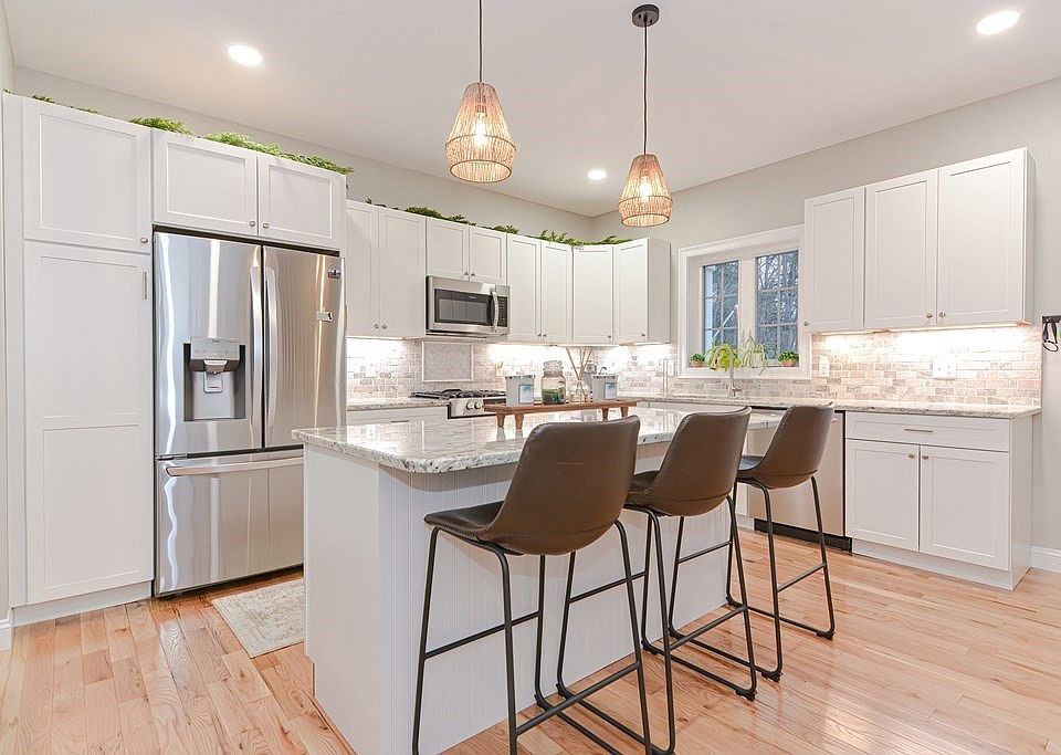 22 Kittredge St 22, Leominster, MA 01453 Zillow