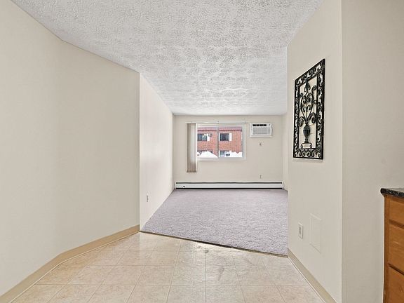 5th image of 555 Calef Road #1