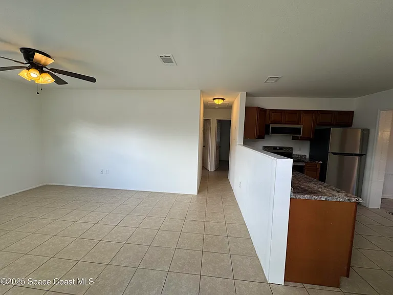 Thistleberry Dr — Photo 4