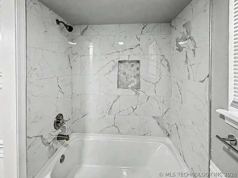 5210 S 74th Ave E — Photo 12