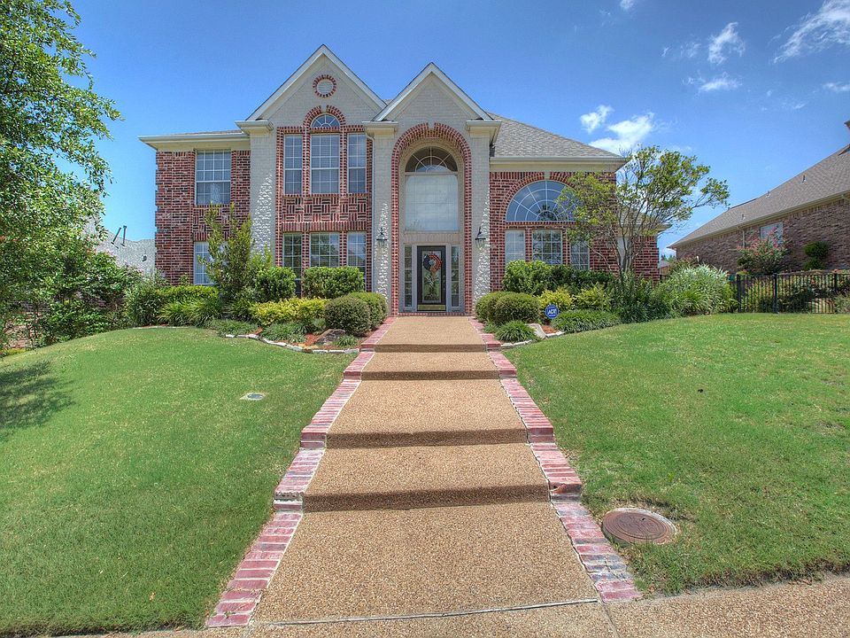 1st image of 2845 Lago Vista Ln