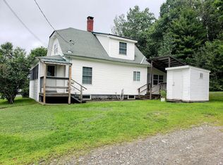 90 Davis St, Brownville, ME 04414