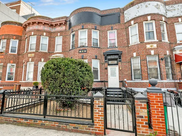 1059 New York Avenue image 1 of 6