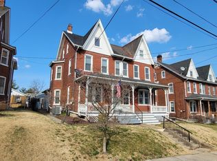 78 W High St, Nazareth, PA 18064