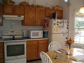 2nd image of 515 Antietam Blvd