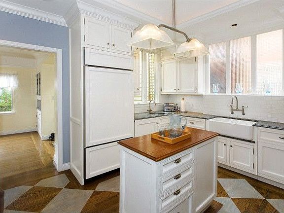 4th image of 1148 Dolores St