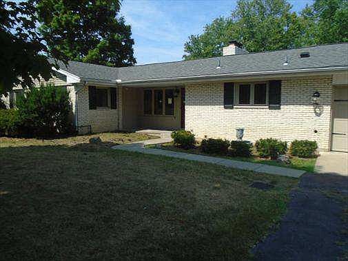 2nd image of 7923 Eastlawn Dr