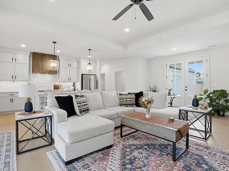 2305 N Traveller Dr — Photo 10