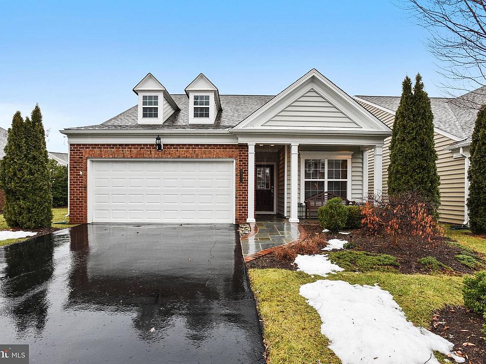 1st image of 44377 Cruden Bay Dr