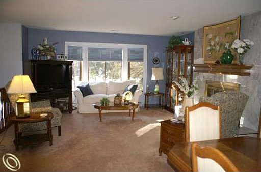 4th image of 2900 Pallister Dr