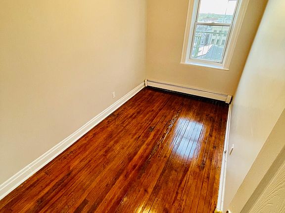 4th image of 25 Van Wagenen Ave APT 5