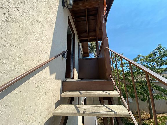 2nd image of 215 Millar Ave