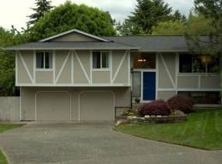 10818 159th Ct NE, Redmond, WA 98052
