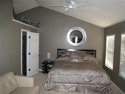 5th image of 115 Yellowwood Ct