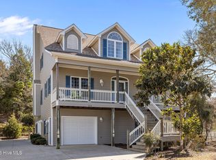 312 Lord Berkeley Dr, Emerald Isle, NC 28594
