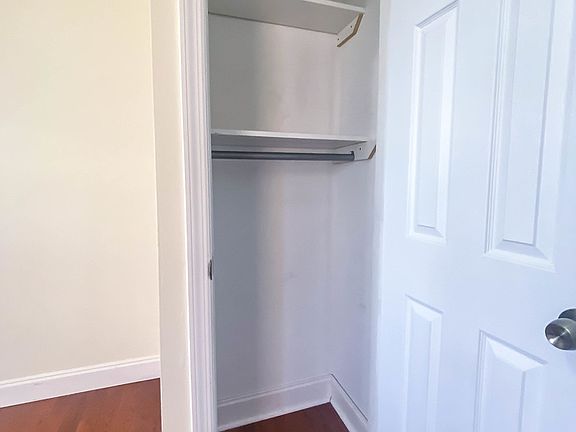 4th image of 100-10 37th Ave #3A