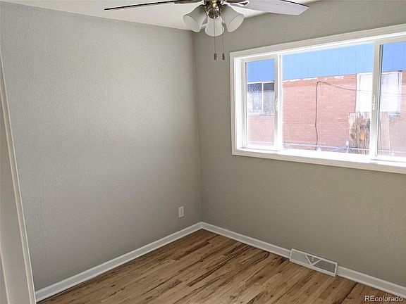 5th image of 1121 Xenia St