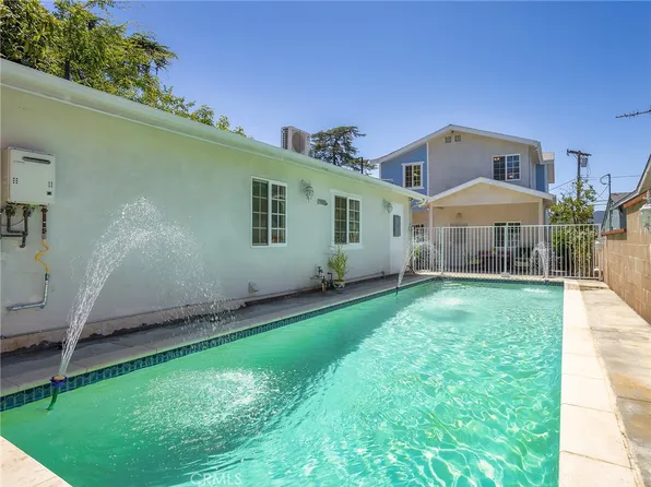 3305 Community Ave, Glendale, CA 91214