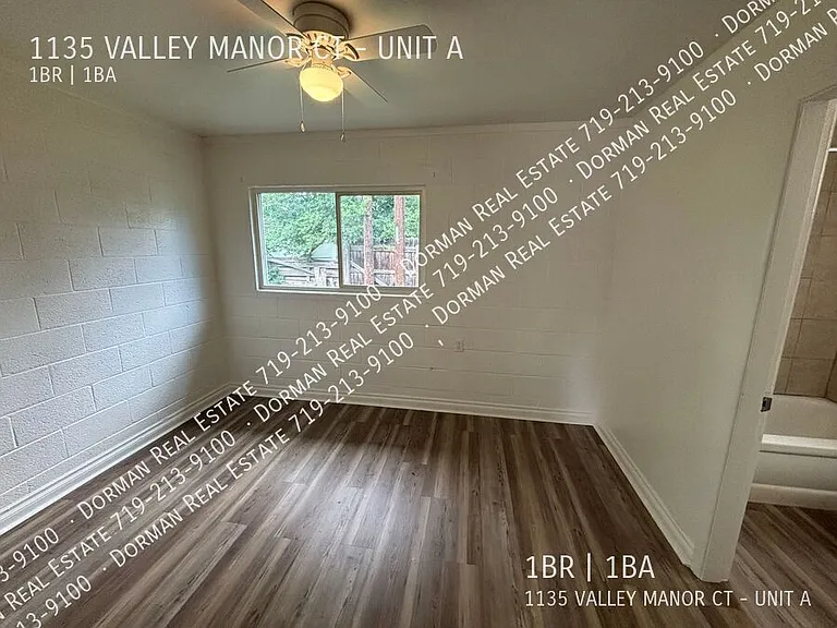 1135 Valley Manor Ct #A — Photo 6