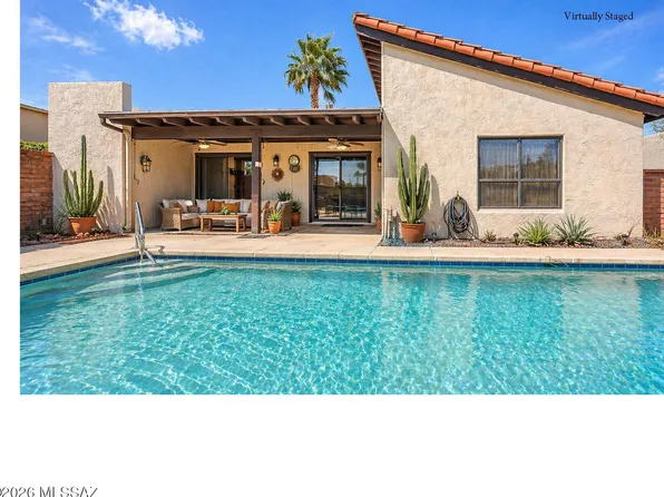 1621 W Agave Ln, Green Valley, AZ 85622
