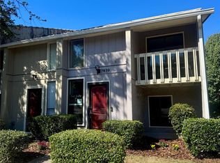 7939 Charter Oak Ln, Charlotte, NC 28226