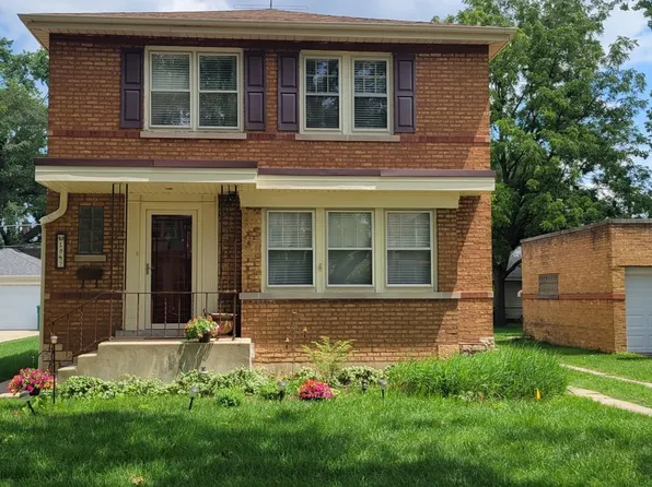 1847 Newcastle Ave, Westchester, IL 60154