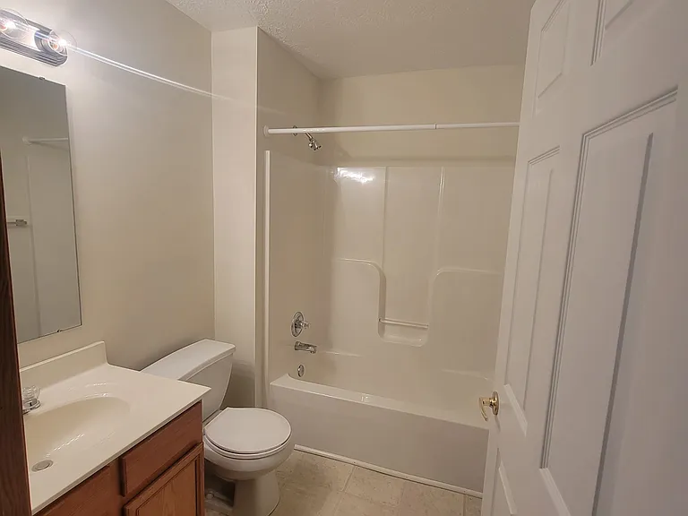 Second Full Bathroom